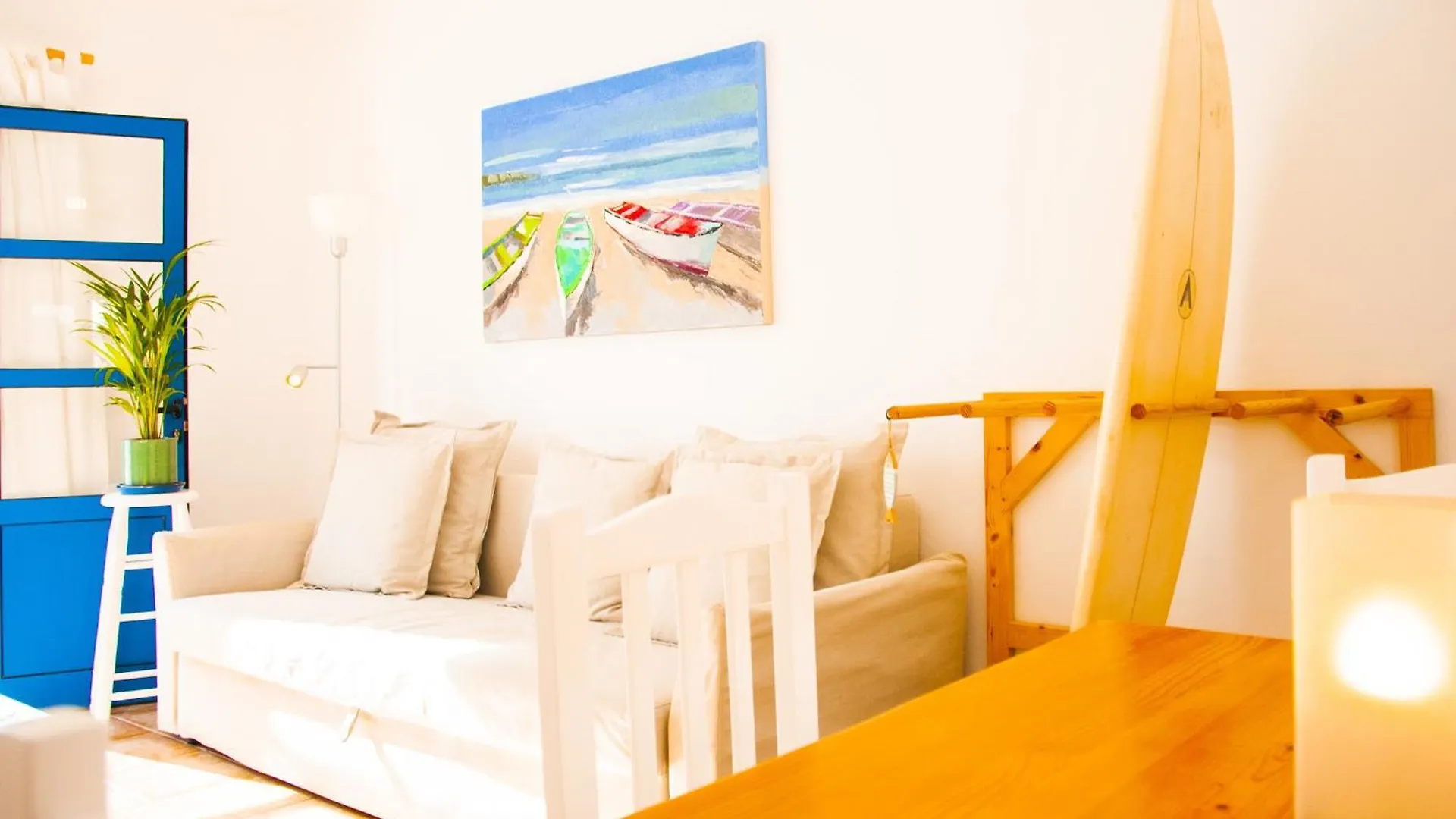 Asana Surf House Famara Apartment