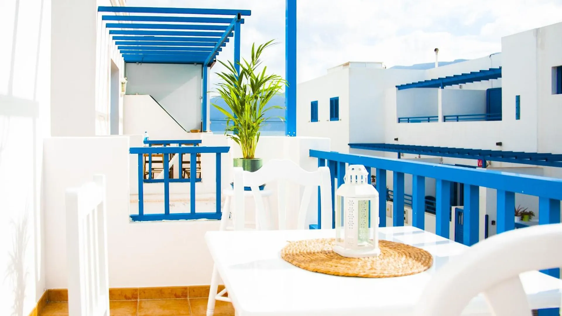 Asana Surf House Famara location